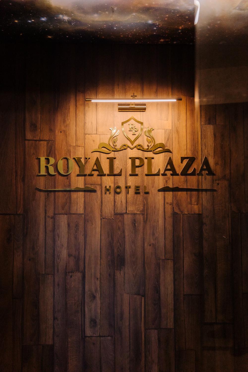 Royal Plaza Hotel Tbiliszi Kültér fotó